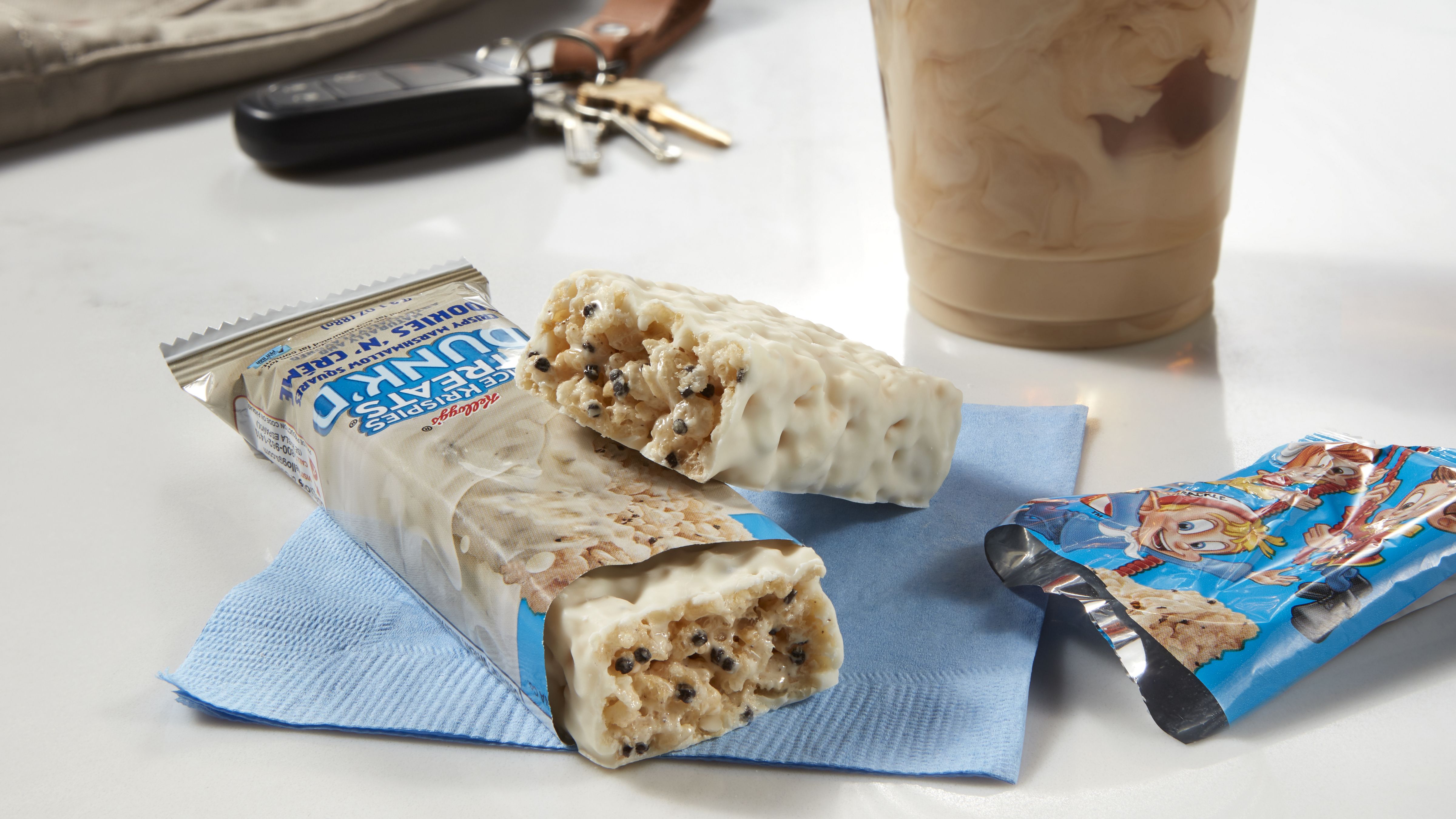 Kellogg's Rice Krispies Treats® DUNK’D Cookies ‘N’ Créme